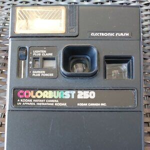 Vintage Colorburst 250 Kodak Instant Camera